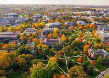 10 Famous Singers from Michigan