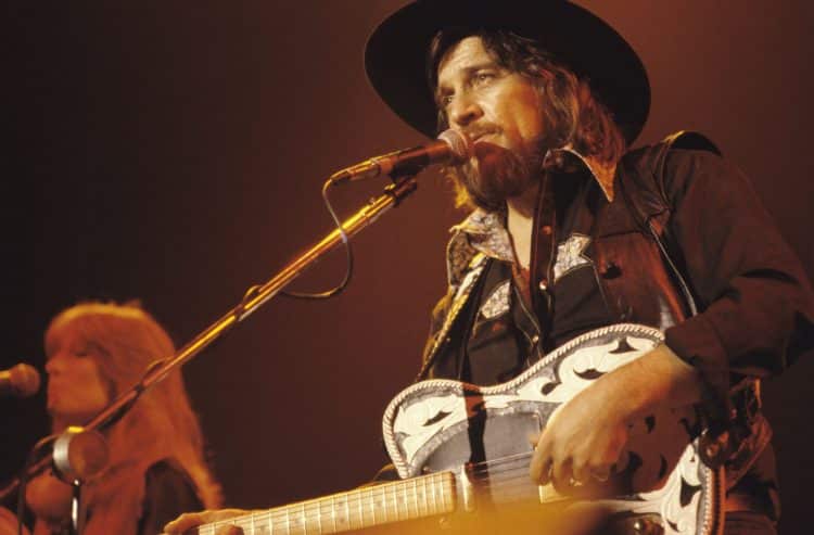 10 Best Waylon Jennings Songs of All Time