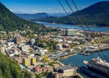 10 Famous Singers from Alaska