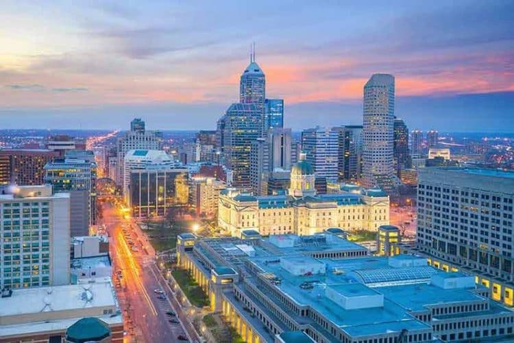 10 Famous Singers from Indiana