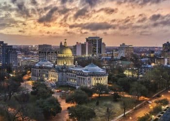 10 Famous Singers from Mississippi