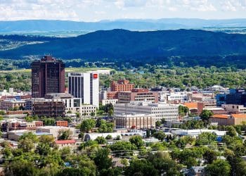 10 Famous Singers from Montana