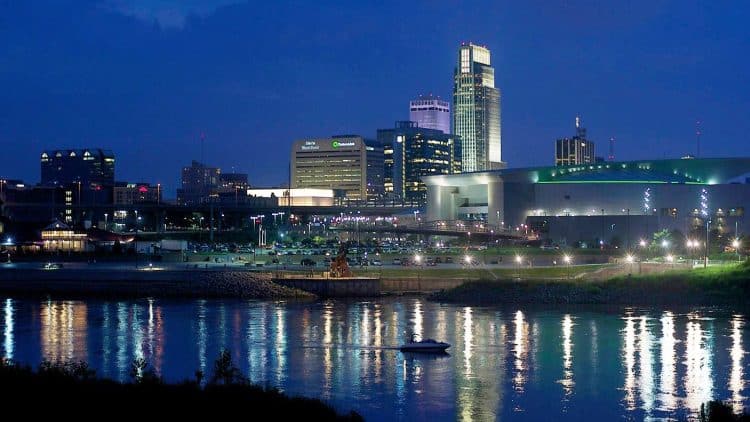 10 Famous Singers from Nebraska