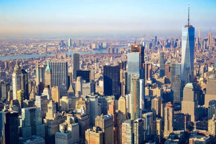 10 Famous Singers from New York