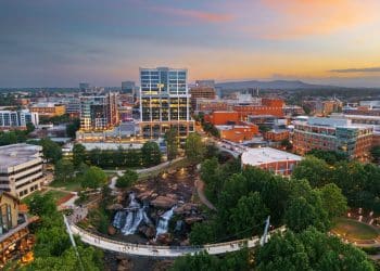 10 Famous Singers from South Carolina