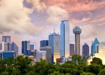 10 Famous Singers from Texas