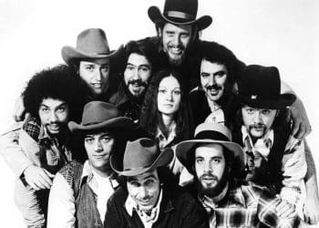 15 Best Country Singers of All Time