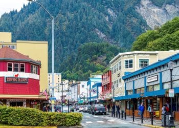 10 Famous Singers from Alaska