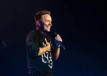 10 Best Chris Tomlin Songs of All Time