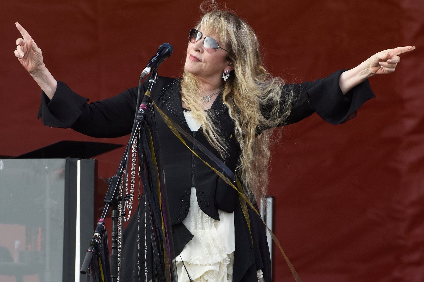 10 Best Stevie Nicks Songs of All Time