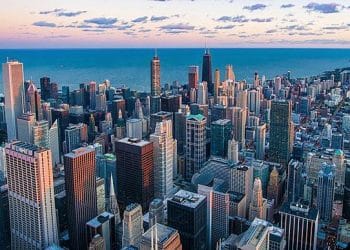 10 Famous Singers from Illinois