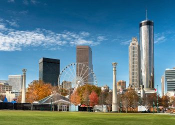 10 Famous Singers from Georgia