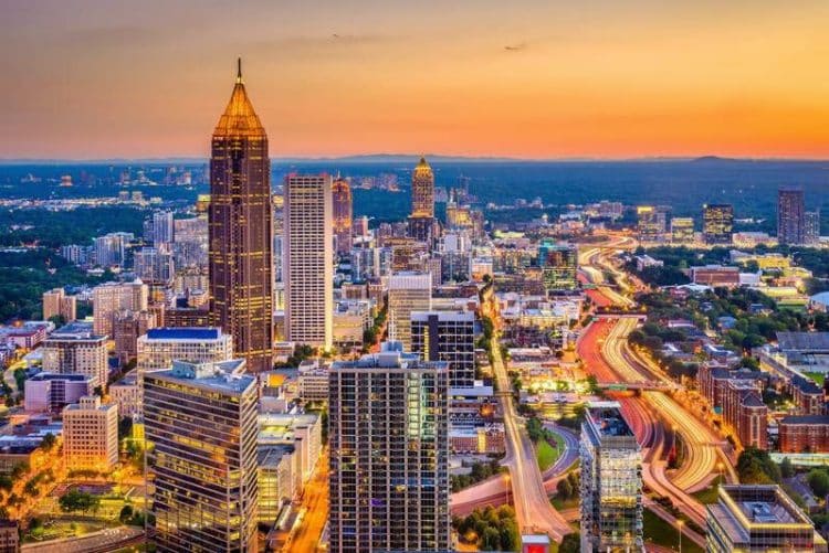 10 Famous Singers from Georgia