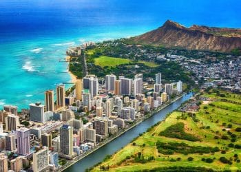 10 Famous Singers from Hawaii