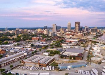 10 Famous Singers from Kentucky