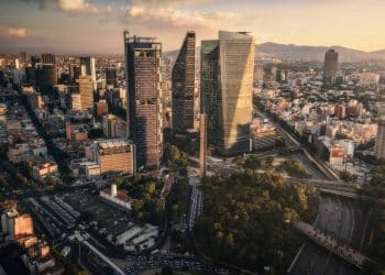 10 Famous Singers from Mexico