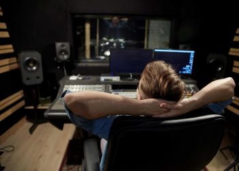 15 Best Music Producers of All Time