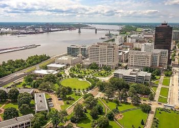 10 Famous Singers from Louisiana