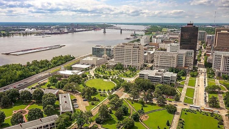 10 Famous Singers from Louisiana