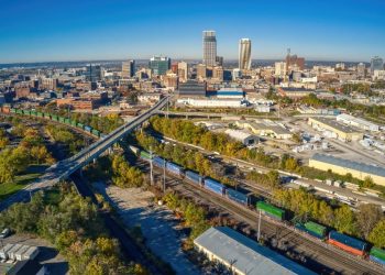 10 Famous Singers from Nebraska