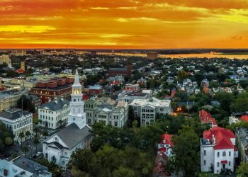 10 Famous Singers from South Carolina