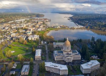 10 Famous Singers from Washington