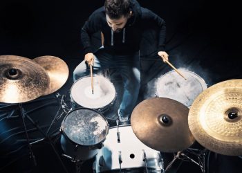 15 Best Drummers of All Time