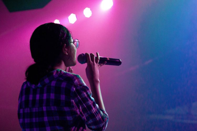 15 Best Karaoke Singers of All Time