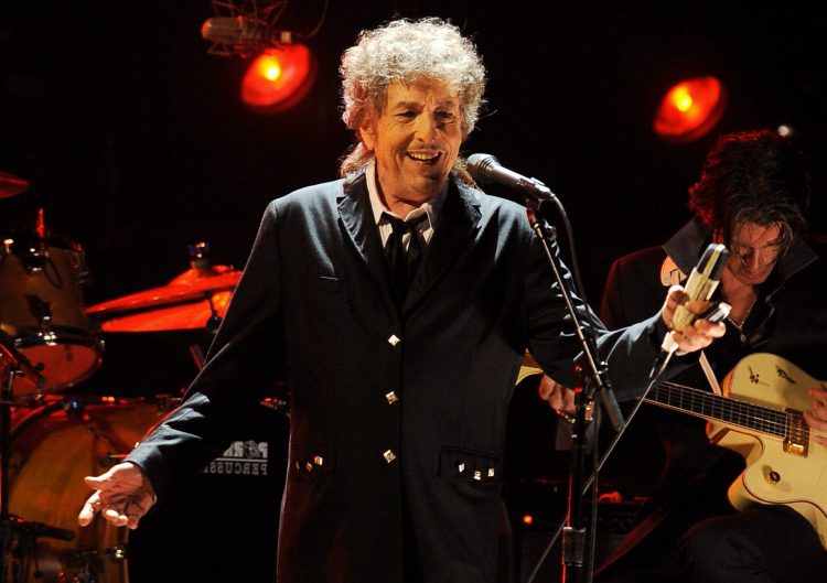 10 Best Bob Dylan Songs of All Time