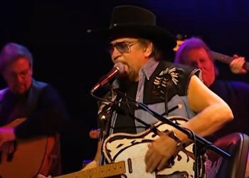 10 Best Waylon Jennings Songs of All Time