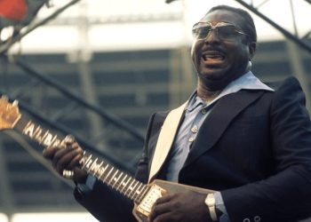 10 Best Elmore James Songs of All Time