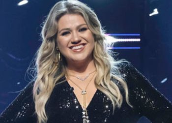 10 Best Kelly Clarkson Songs of All Time
