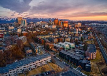 10 Famous Singers from Alaska