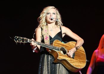 10 Best Taylor Swift Songs of All Time