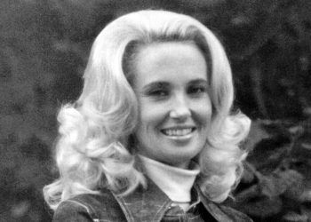 10 Best Tammy Wynette Songs of All Time