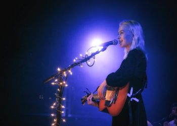 15 Best Folk Music Songs of All Time