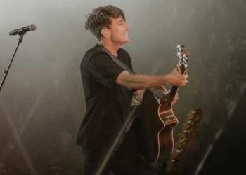 15 Best Christian Songs of All Time