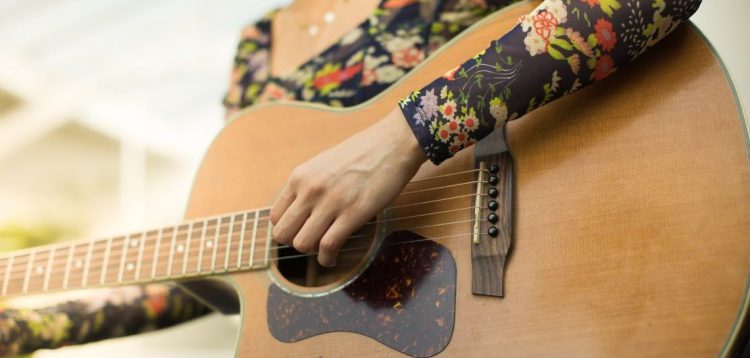 15 Best Guitar Players of All Time