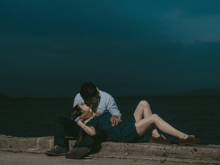 15 Best Love Songs of All Time