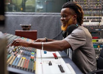 15 Best Music Producers of All Time