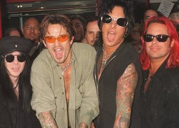 15 Best Classic Rock Songs of All Time