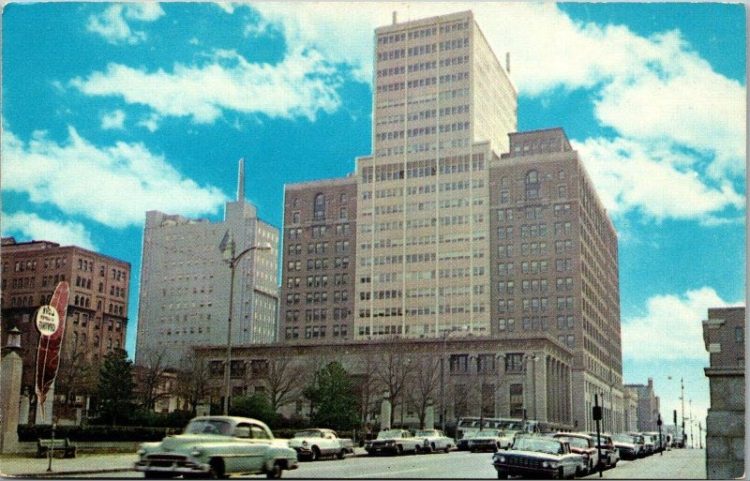 10 Famous Singers from Delaware