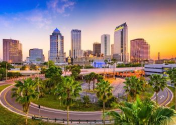 10 Famous Singers from Florida