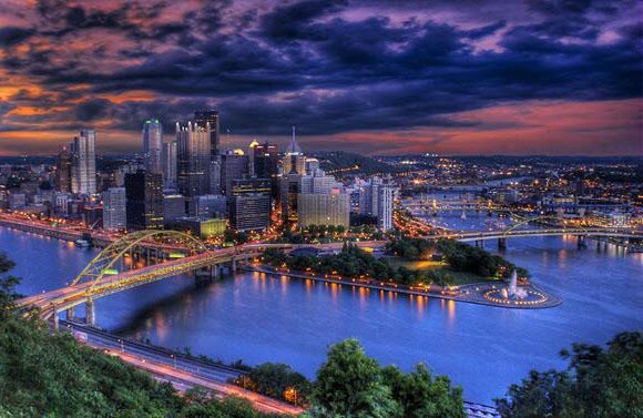 10 Famous Singers from Pennsylvania