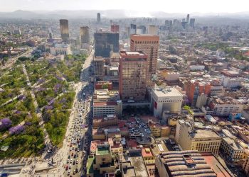 10 Famous Singers from Mexico