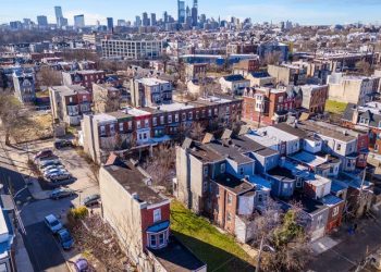 10 Famous Singers from Pennsylvania