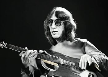10 Best John Lennon Songs of All Time