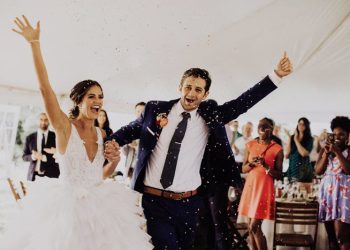15 Best Wedding Songs of All Time