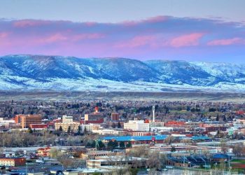 10 Famous Singers from Wyoming