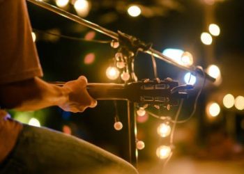 15 Best Acoustic Songs of All Time